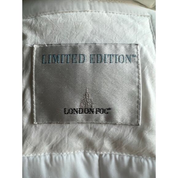 London Fog Ltd White Fur Lined Detachable Hood and Lining Winter Puffer Jacket M - Picture 10 of 11